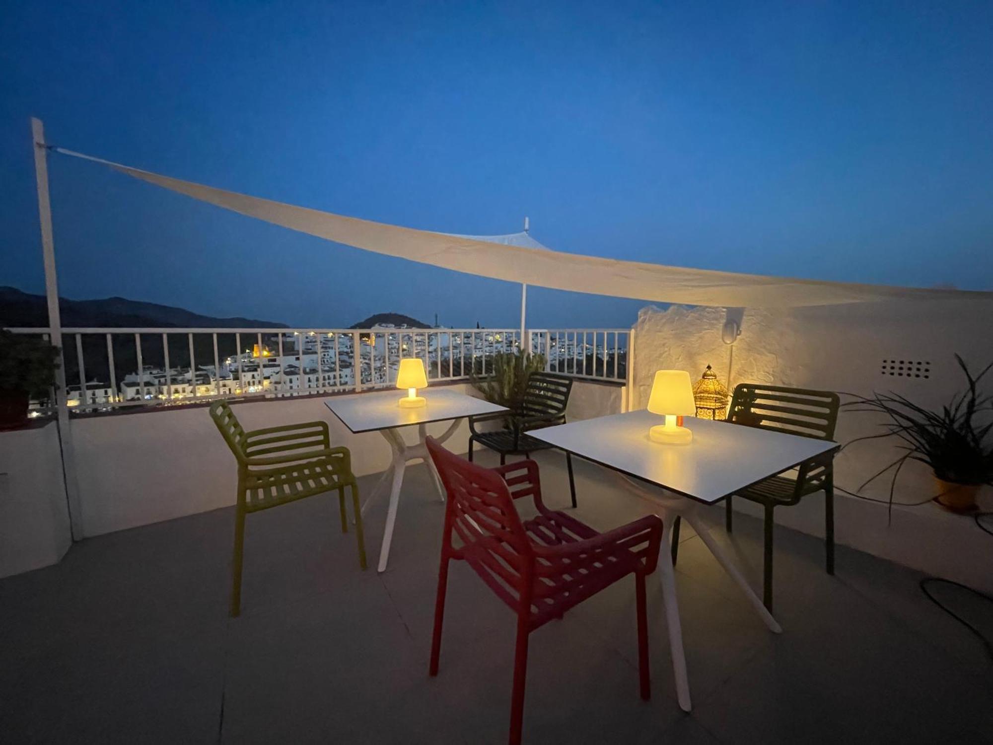 Los Nidos Apartments, פריחיליאנה מראה חיצוני תמונה