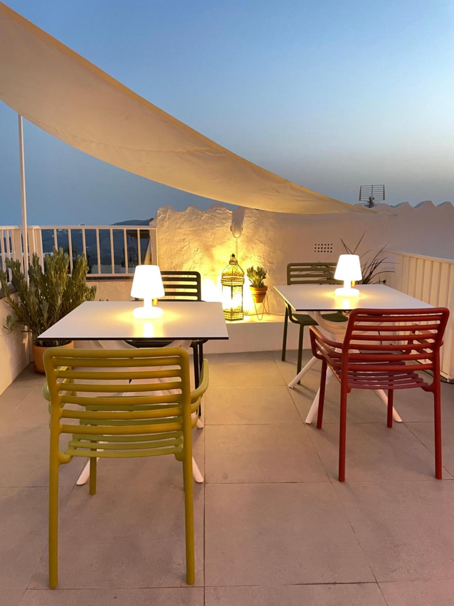 Los Nidos Apartments, פריחיליאנה מראה חיצוני תמונה