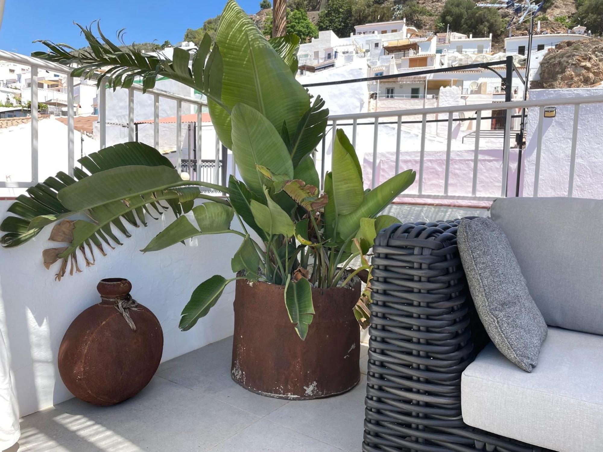 Los Nidos Apartments, פריחיליאנה מראה חיצוני תמונה