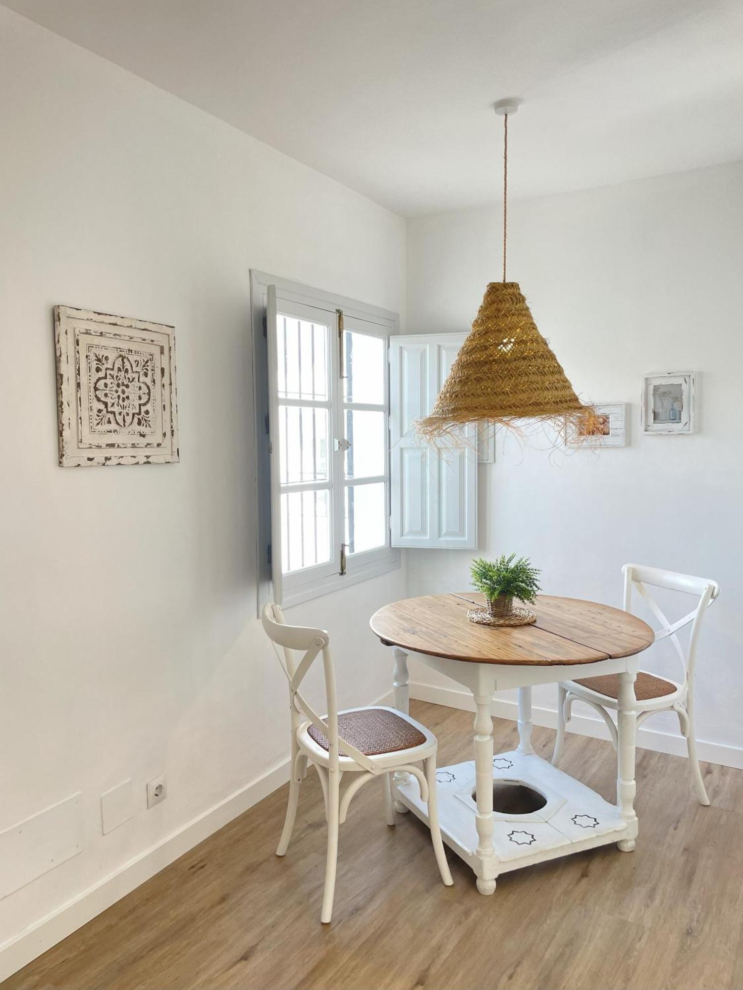 Los Nidos Apartments, פריחיליאנה מראה חיצוני תמונה
